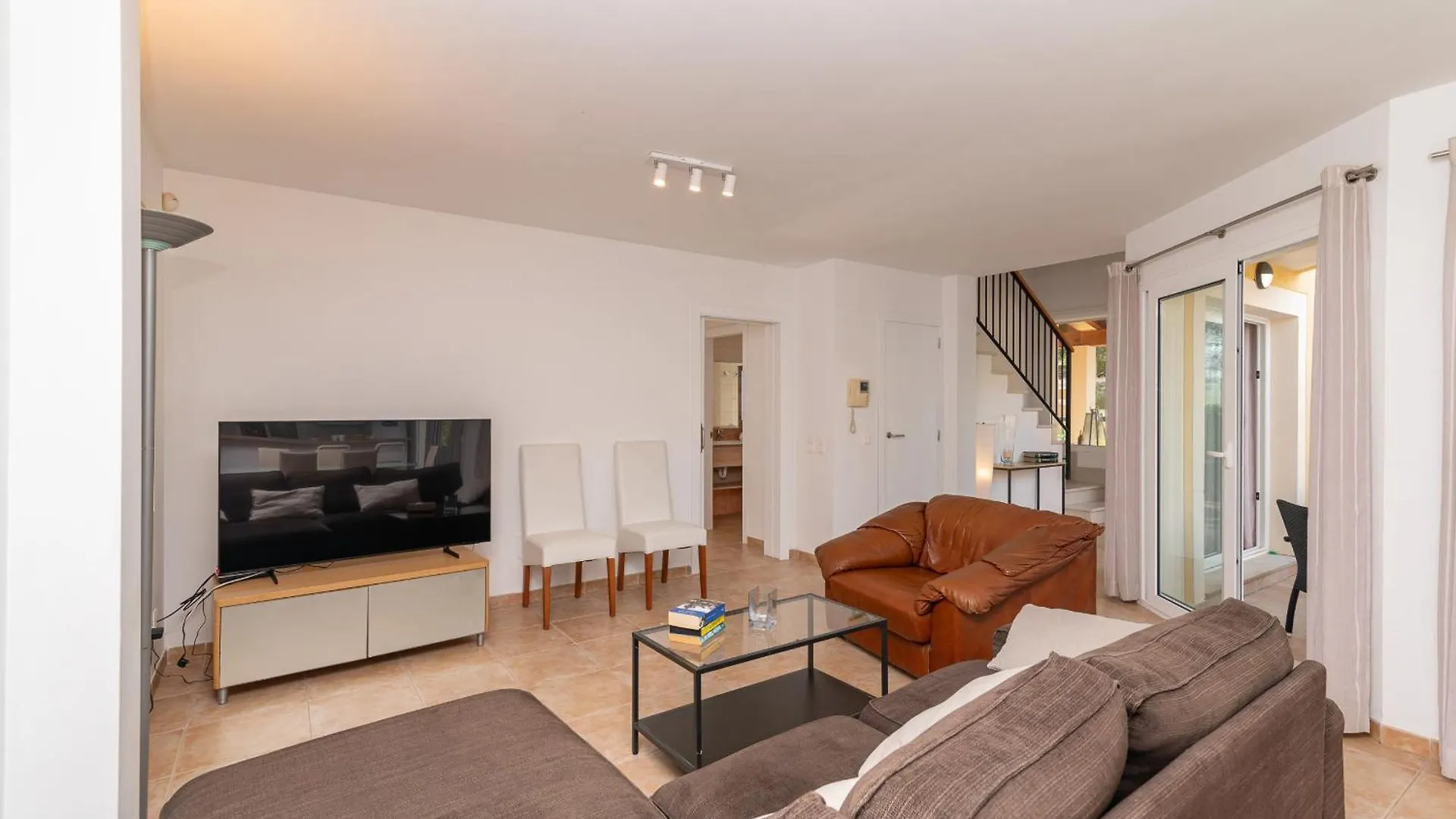 Bonaire Solar 200 By Sealand Villas Alcudia  Spain